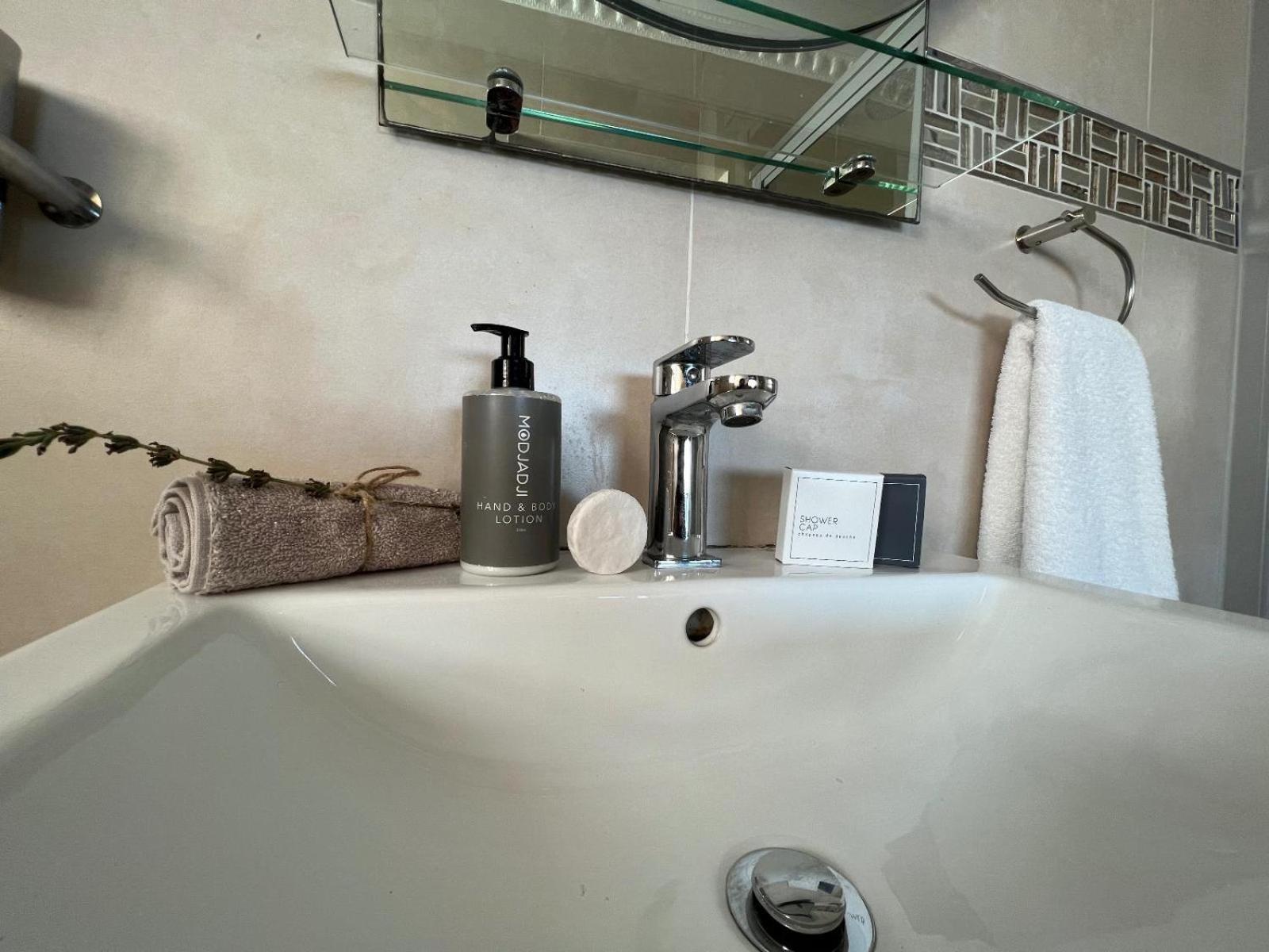 Kalashe Bed & Breakfast East London Quarto foto